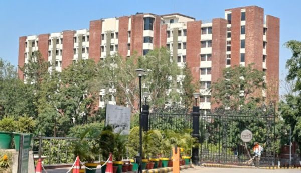 Dehradun Institute of tech
